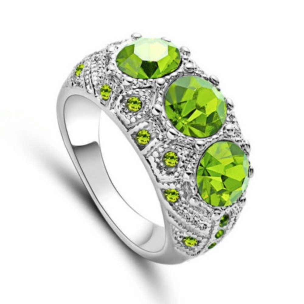 18K white Gold Filled Women Green Emerald Ring